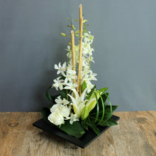 Cargar imagen en el visor de la galería, Flower Club 75