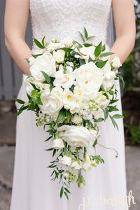 White cascade bouquet - The Blooming Idea Florst - The Woodlands, Texas